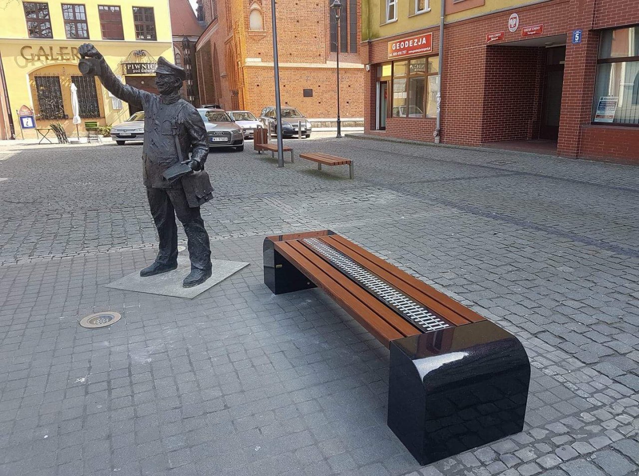 Zamknij okno
